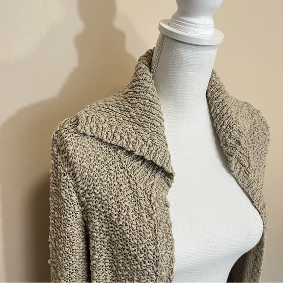 Relax Tommy Bahama Textured Tan Open Cardigan - Picture 3 of 11